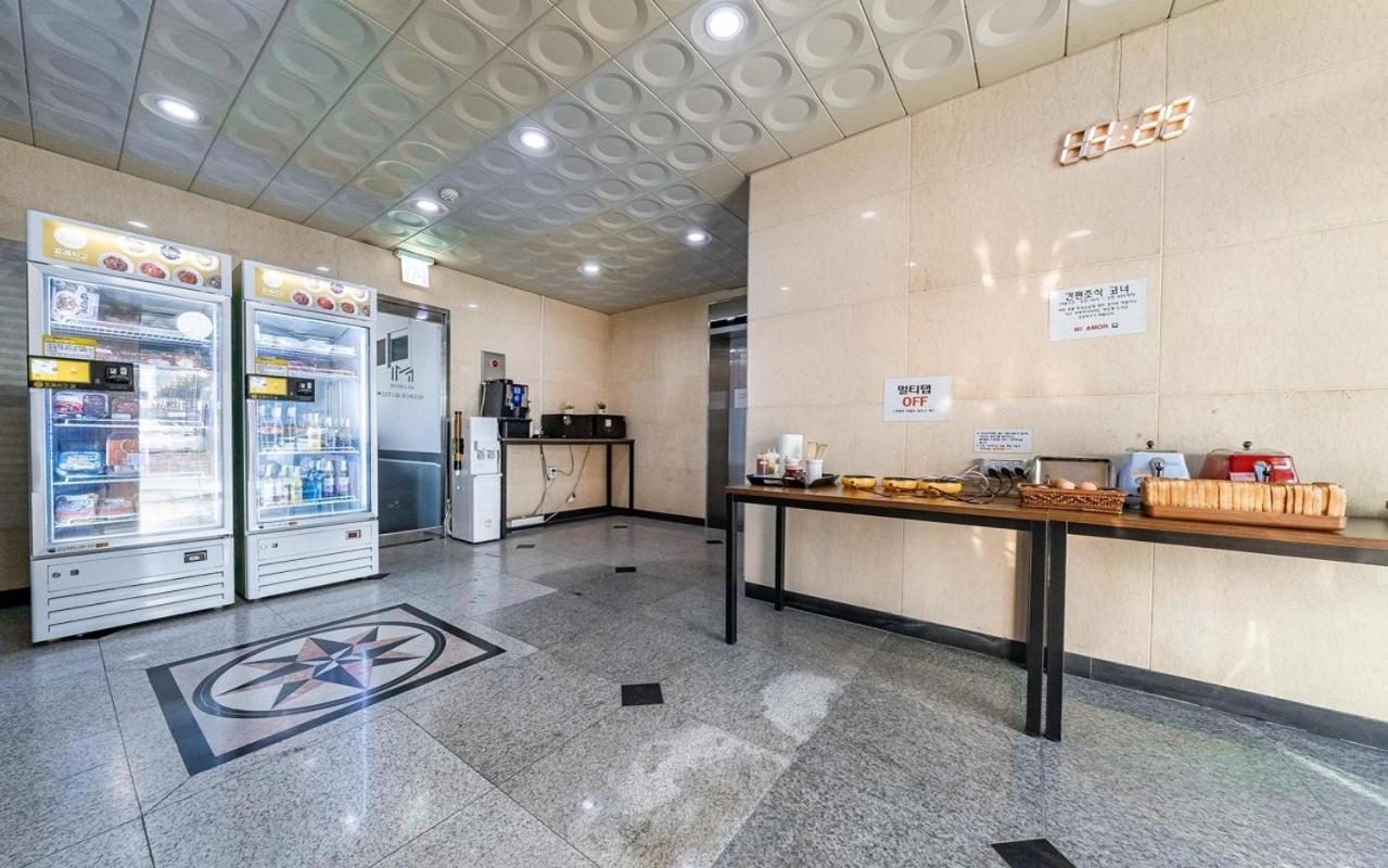 Mi Amor Motel Sokcho Exterior foto