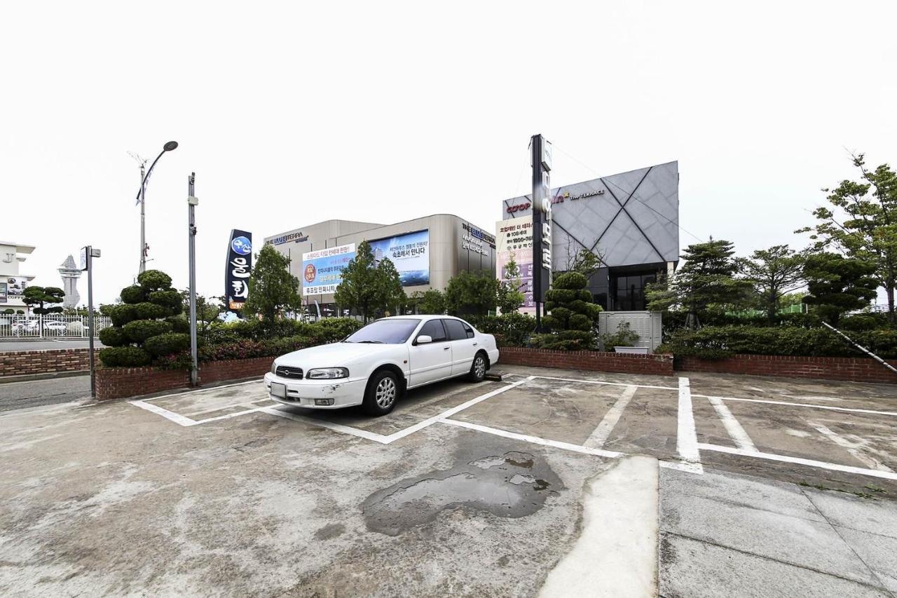 Mi Amor Motel Sokcho Exterior foto