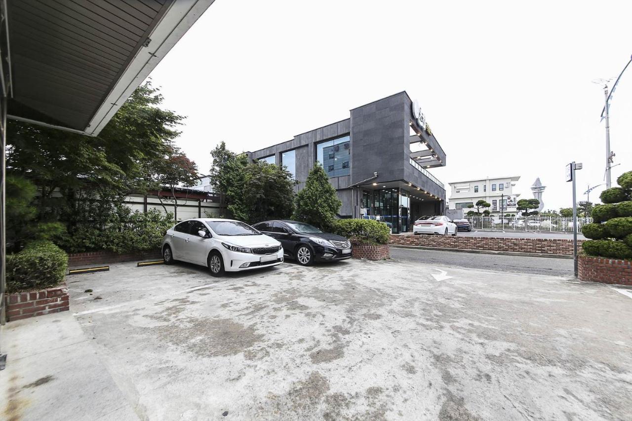 Mi Amor Motel Sokcho Exterior foto